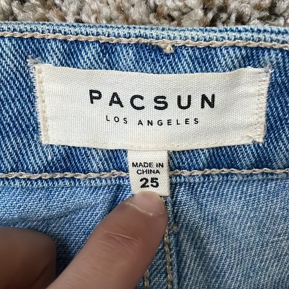 Jean skirt - Picture 2 of 3